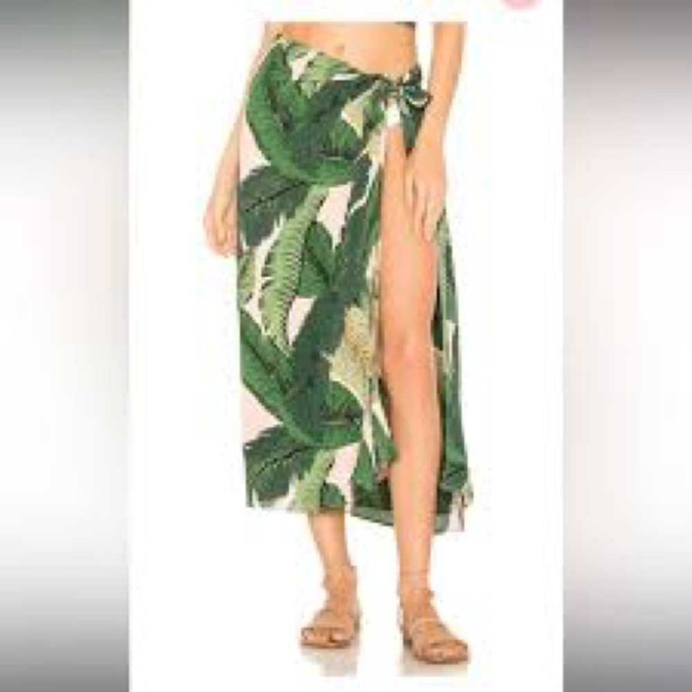 Revolve Beach Riot Palm sarong | Tropical Leaf Print, NWOT